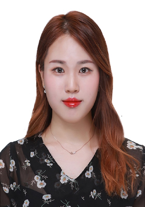 윤지수증명사진4